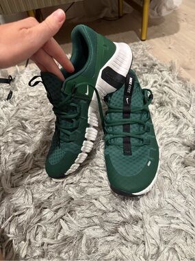 NIKE METCON 5
